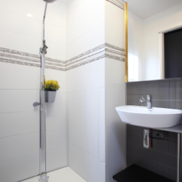 Salle de bain équipée : confort moderne et design Roquebrune-sur-Argens